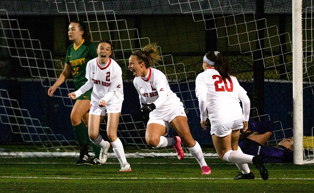 StonyBrookWSOC's tweet photo. NOT. DONE. YET.

Finals bound 🤑 

#BelieveInTheSeawolves | #AEWSOC | #AEChamps https://t.co/60Gg0Mj2Ie