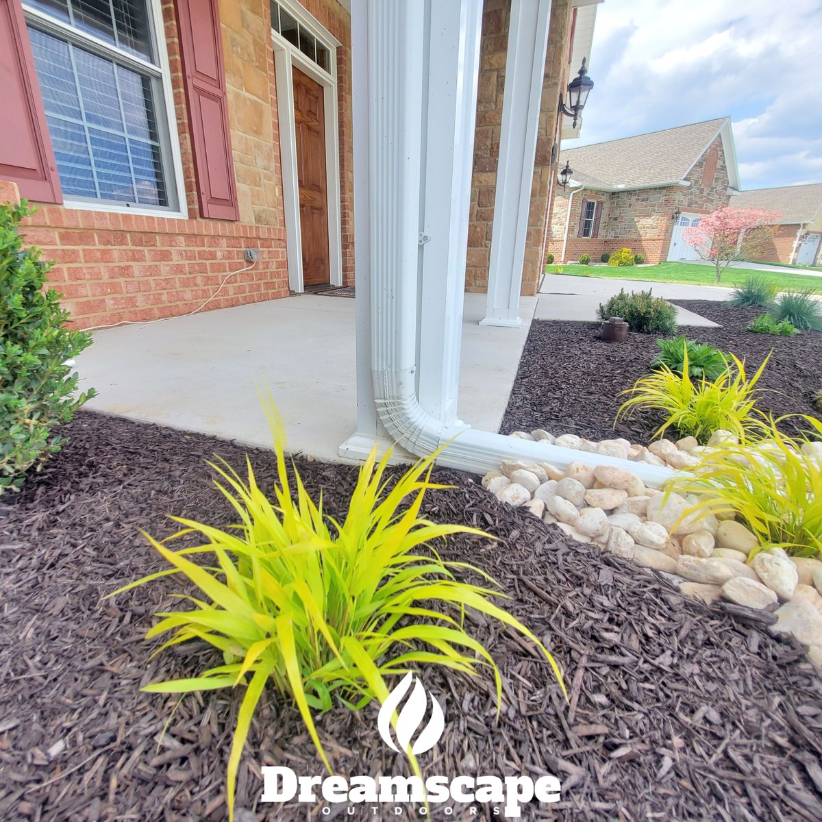 DREAMscape Outdoors FENCE + PATIO tweet media