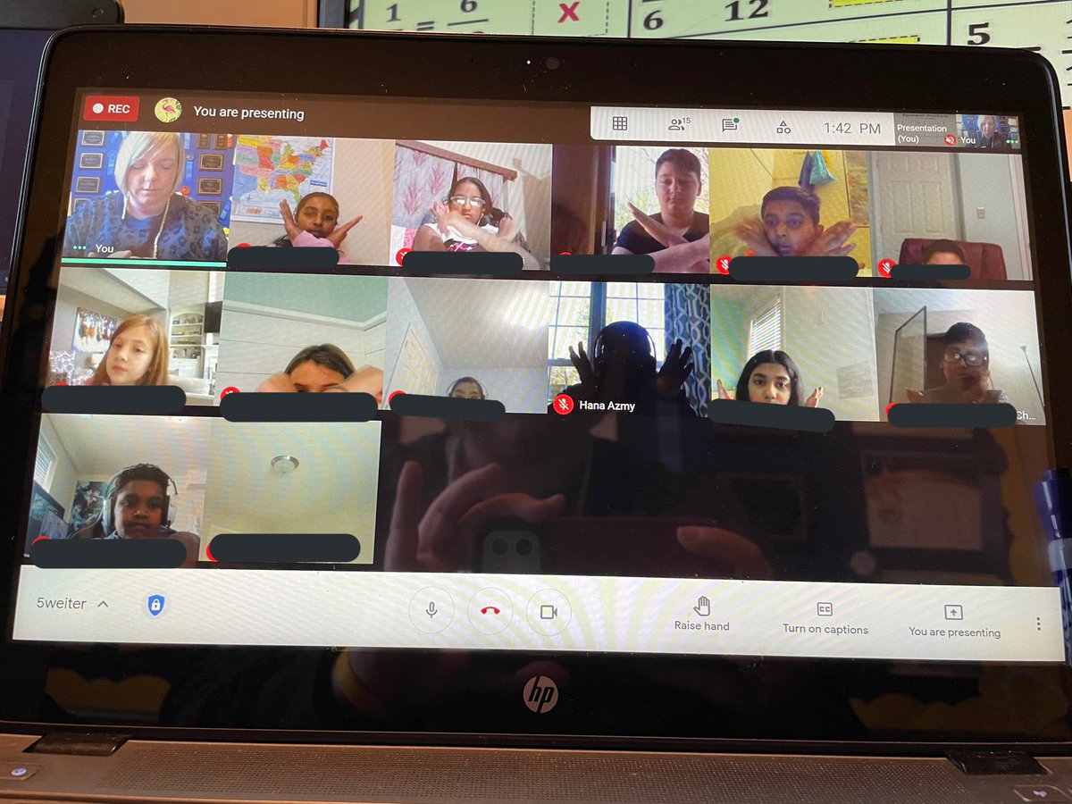 MsWeiter's tweet photo. Virtual kiddos are working hard and are staying super engaged! Quick game of “Is it equivalent or not ?” We used our arms to make checks and Xs. #everyoneanswers #virtual #ghlionpride #wecan #fractionsense https://t.co/IwYxv4otz3