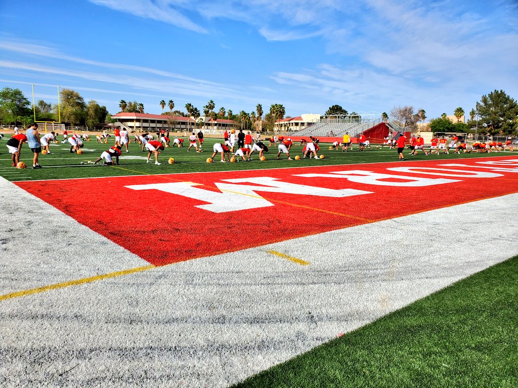 devonhenry77's tweet photo. My biggest takeaways from @ACUFootball1 practice today:

They're loose
They're having fun
They're dangerous

ACU is in their first @NAIA National Tournament appearance on Saturday. The story of this strange &amp; successful COVID season coming to @Sports360AZ tomorrow. https://t.co/FZK2uRDSwM