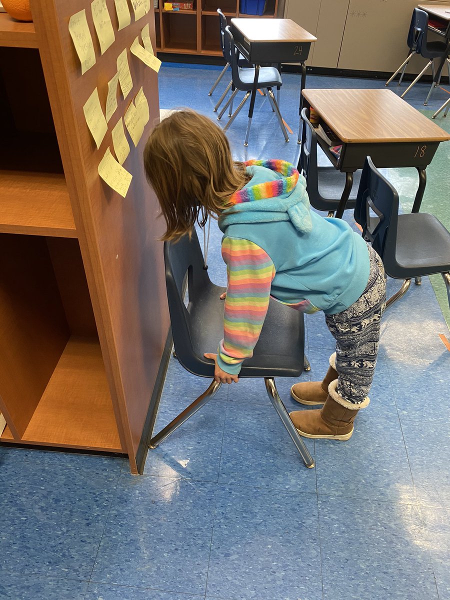 Mrs_DePetris's tweet photo. Finding our center of balance! https://t.co/IFB6LRCTA0