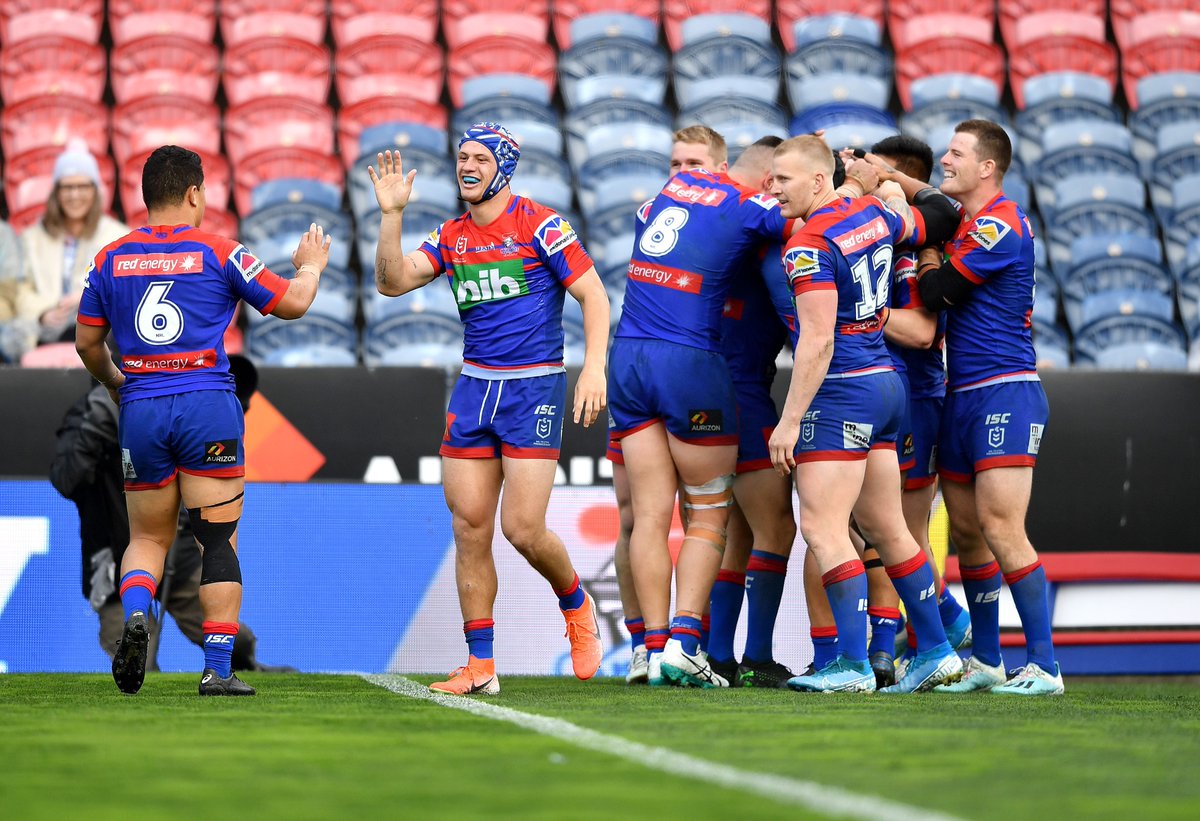 betr_au's tweet image. Friday #NRL action kicks off at 6pm with @NRLKnights taking on the @Cronulla_Sharks.

The clubs have met 40 times, with @NRLKnights edging it with 22 wins. 

Line
+/- 2.5 $1.90

#SameGame Multis available

📝Preview: bit.ly/3gj6Teq
📈Market: bit.ly/2DKaifH