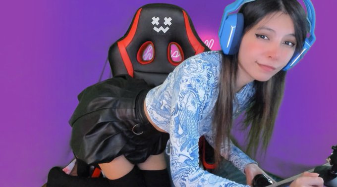 Ya estamos en stream uwu

https://t.co/1zgrUxVsDd https://t.co/0ScjKsylEI
