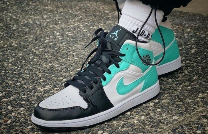 air jordan mid igloo island green