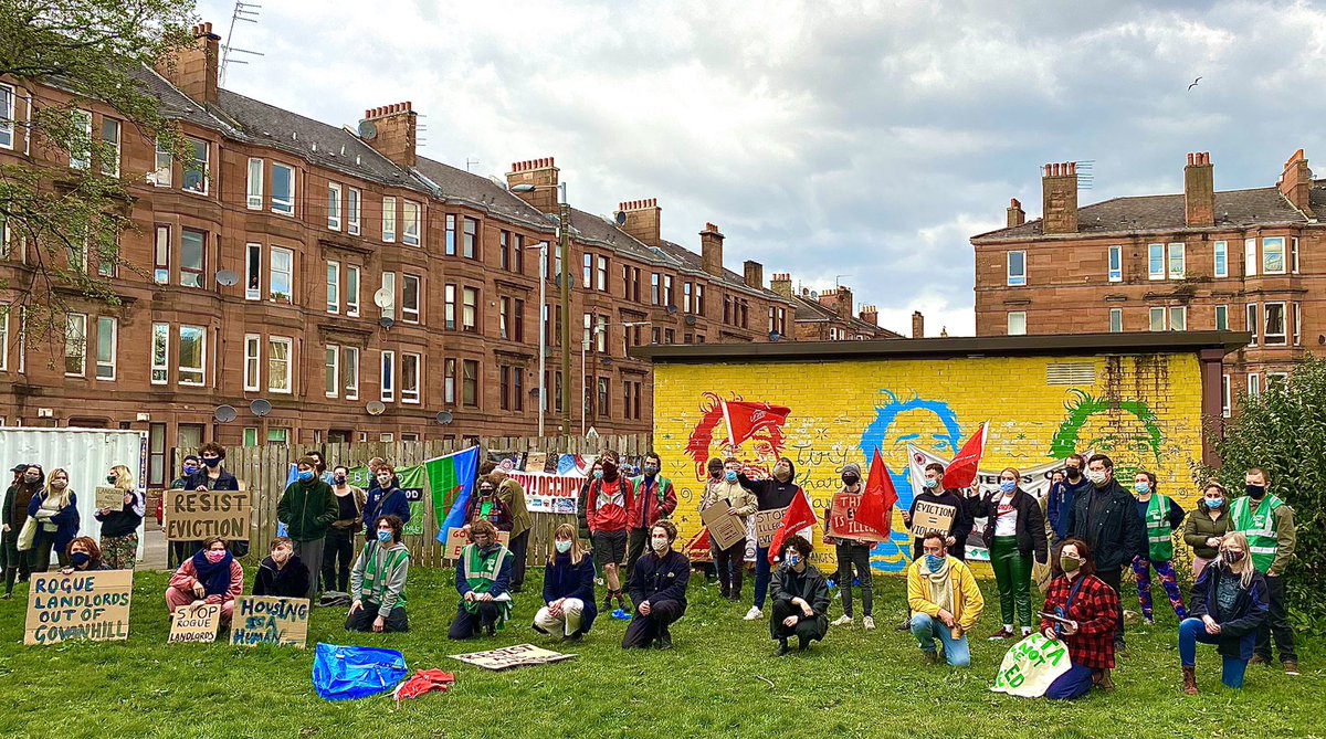 Local members from <a href="/GlasgowUnite/">Unite Hospitality Glasgow</a> took part in this inspiring action organised by <a href="/Living_Rent/">Living Rent</a> to stop the illegal eviction of an entire family in #govanhill last night. The exploitation of workers and tenants goes hand in hand and so must our collective response.