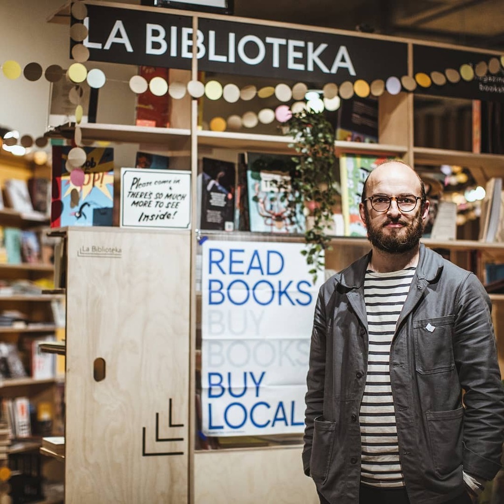 Morning. This is me. This is my bookshop. I will be open for you from 10am today. It's been a minute! See you IRL soon x