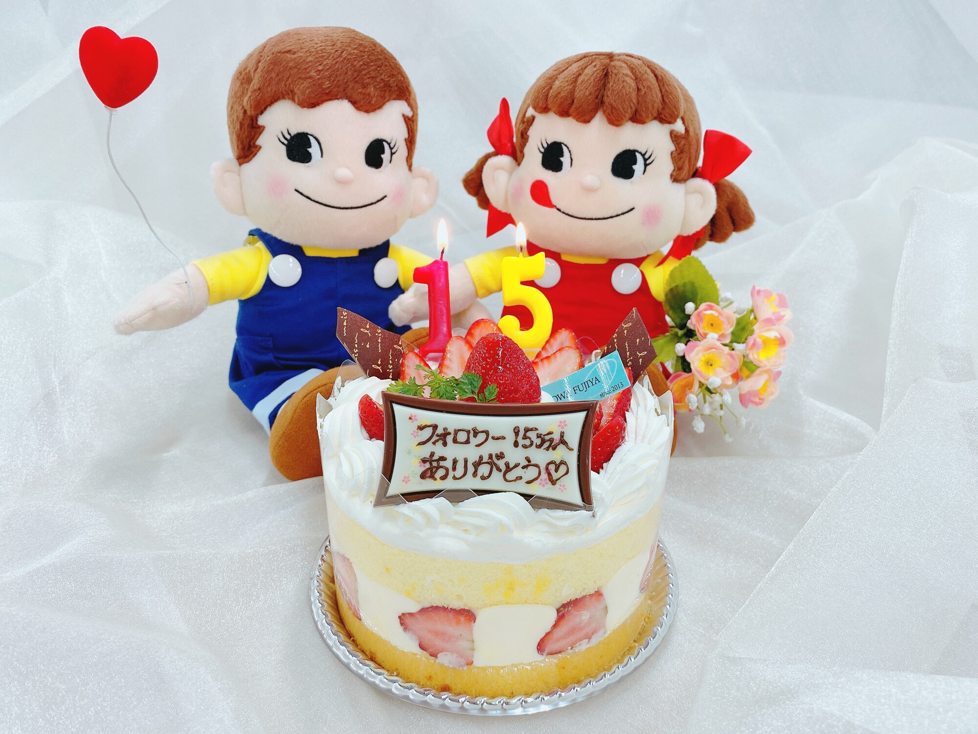 不二家 - ペコちゃん　バースデーケーキ Amazon.co.jp: 不二家ペコちゃんバースデーペコちゃん陶器人形品