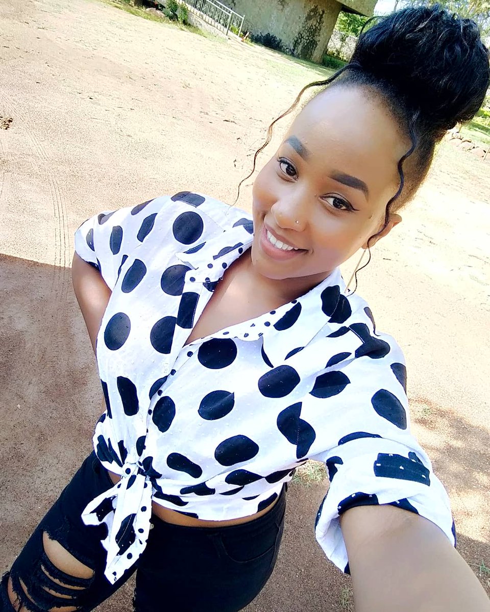 djbee254's tweet image. Hello Friday 👋🐼