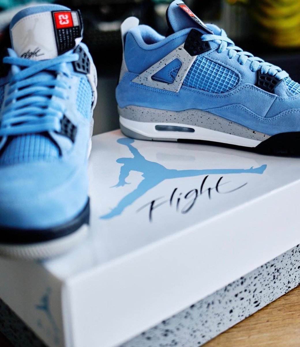 Nike air jordan 4 blue. Nike Air Jordan 4 Retro University Blue. Nike Air Jordan 4 Retro UNC. Nike Air Jordan 4 UNC. Nike Jordan 4 Blue.