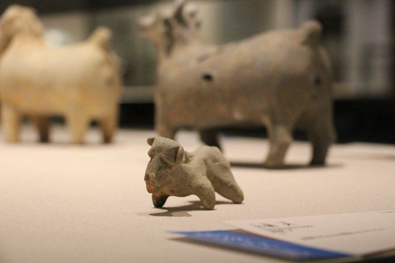 東京国立博物館 トーハク 広報室 在 Twitter 上 博物館で動物めぐり 開催中 東洋館に集まった土偶の動物たちです 土偶 馬 犬 牛 朝鮮 三国時代 新羅 5 6世紀 牛 小倉コレクション保存会寄贈 東洋館10室 朝鮮の陶磁 通年展示 東京国立博物館