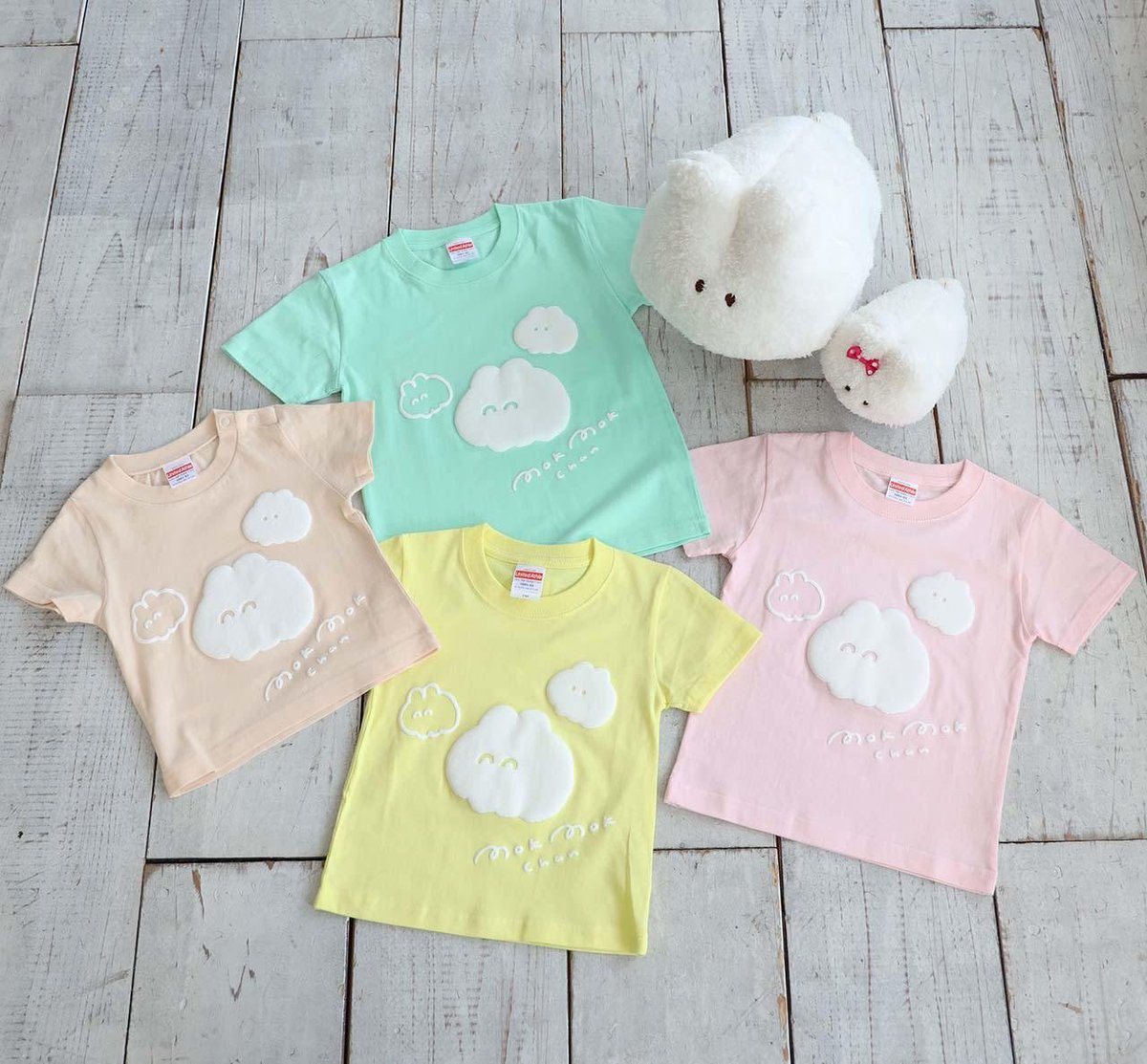 「Tシャツフェア新作Tシャツがたくさん4/16 19時から5/20まで 期間中にT」|もくもくちゃん🐰POPUP開催中のイラスト