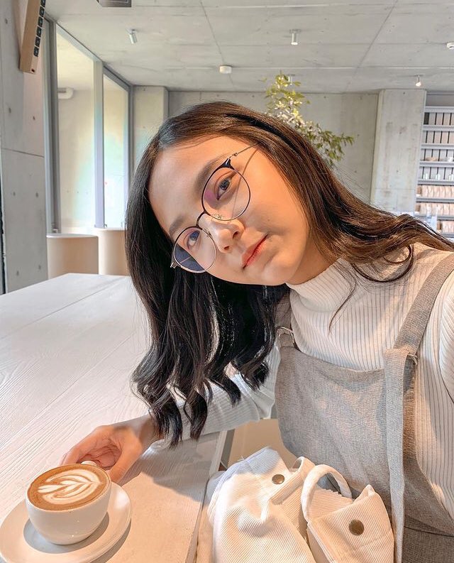 owlmargocity's tweet image. #misell 
#misellia_ #owleyewearid #owleyewear #owleyewearindonesia #owltsmcibubur #owlcibubur #owl #optik #kacamata #glasses #depok #infodepok #depok24jam #tsmcibubur #cibubur #tiktok #tiktokindonesia #tokokacamata #kacamatapopuler #kacamatarekommended #storykacamata #friday