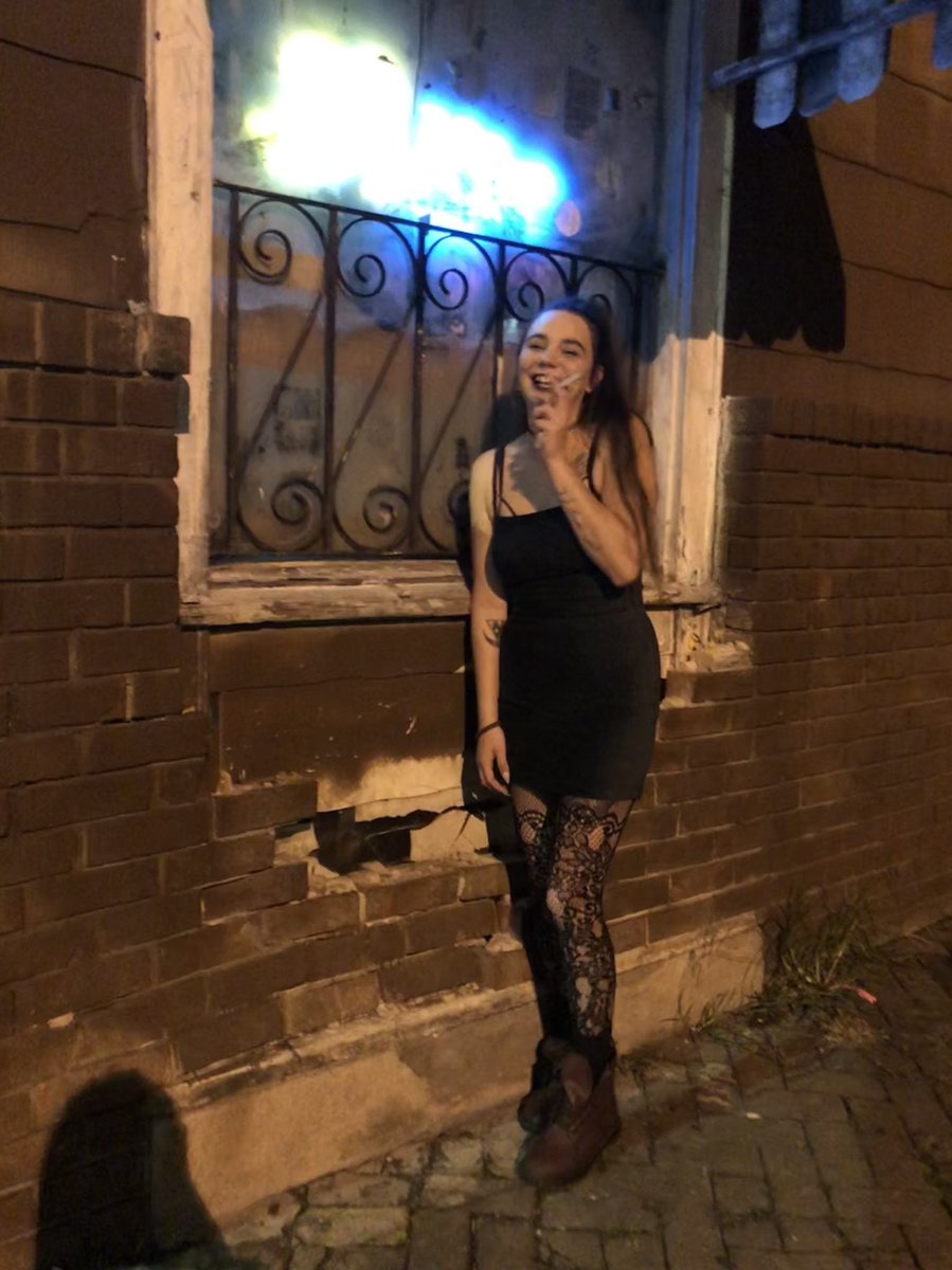 hdar2x's tweet photo. Oh god how I fcking miss you, you beautiful sweet baby angel you 💛🖤💛🖤💛🖤💛🖤💛🖤 @bee_buchler https://t.co/W4VGCm1812