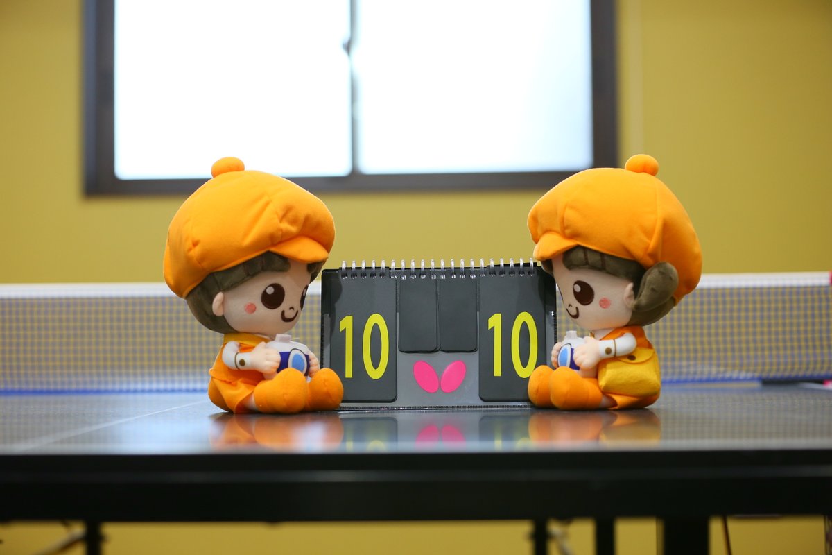 エミちゃん 公式 みんなのおもいで Com Emichan Happy Twitter