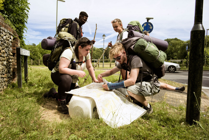 Be pushed out of your comfort zone, go on amazing adventures, develop strong leadership and team building skills... Go, get in, and discover why the Duke of Edinburgh's Award can give you the edge in the race for university places. whichschooladvisor.com/uk/guides/duke…