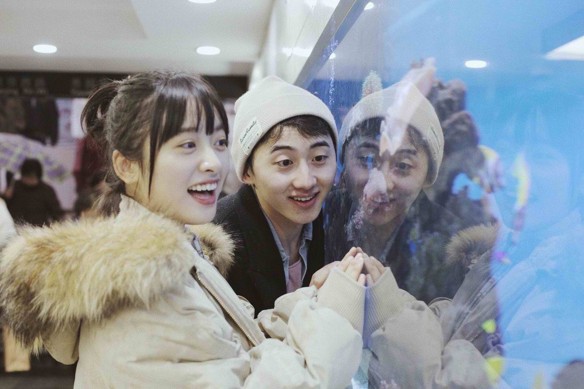 shuaa_berry's tweet image. He's there from the start. He supported her in all the things she do. Spent their time fooling around. Spend birthdays &amp;amp; holidays together, and just the usual bestfriend ever. If they happen to be really dating, I'll be so happy for Shen Yue bc she found a nice guy.