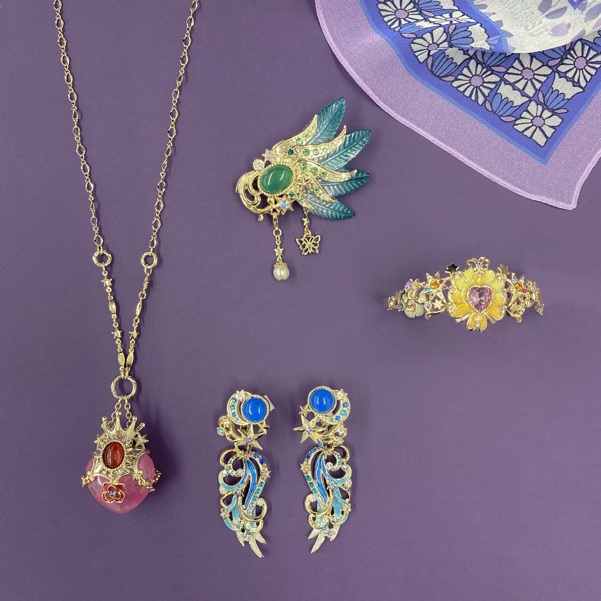 ANNA SUI Japan على X: ANNA SUI Japan على X: