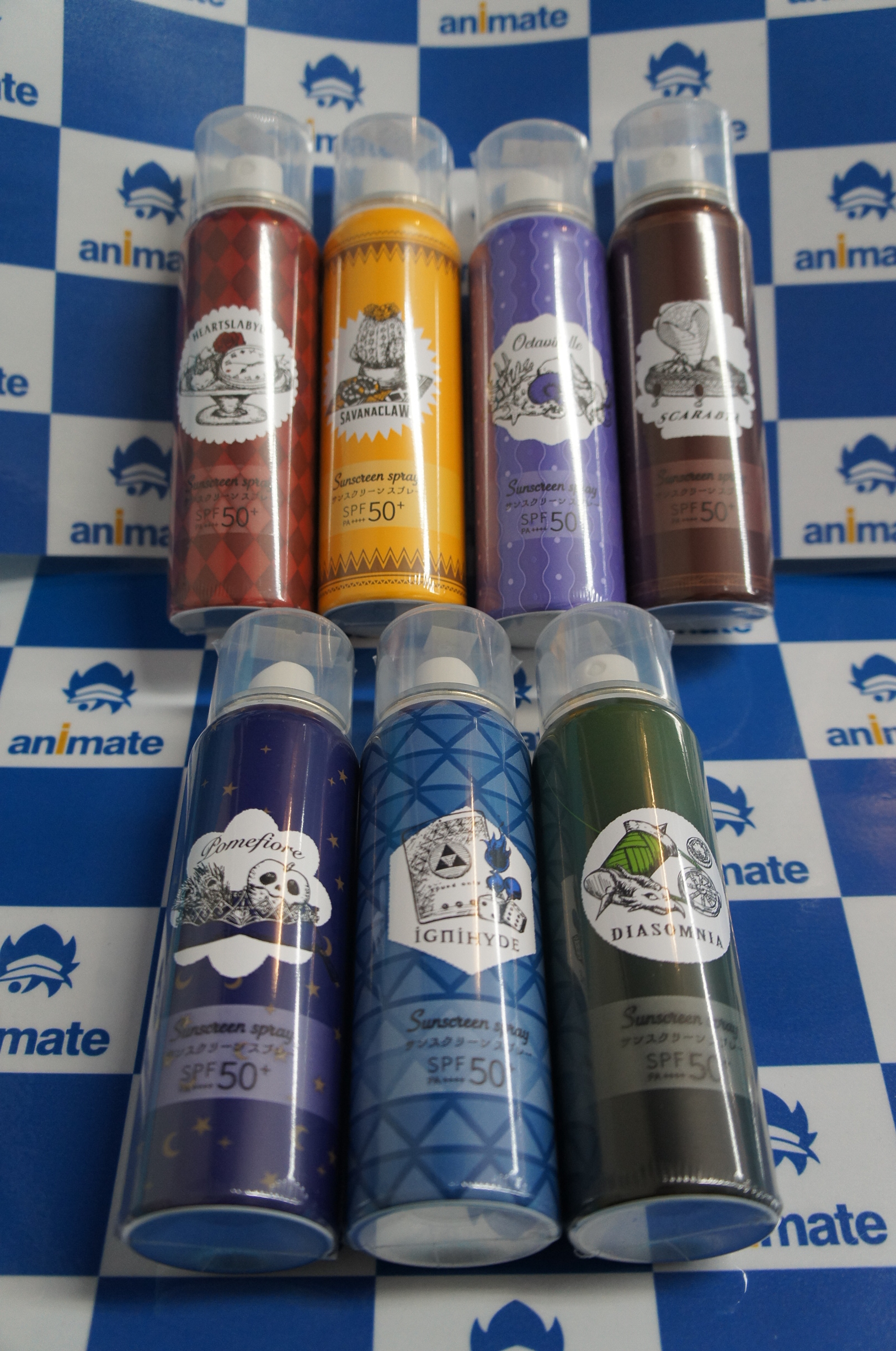 アニメイト池袋本店 6f商品情報 ディズニー ツイステッドワンダーランド より日焼け止めスプレーが入荷いたしました 可愛いデザイン 持ち運びに便利なサイズ ぜひお買い求めくださいアニー また フェアも開催中ですので合わせてご覧ください