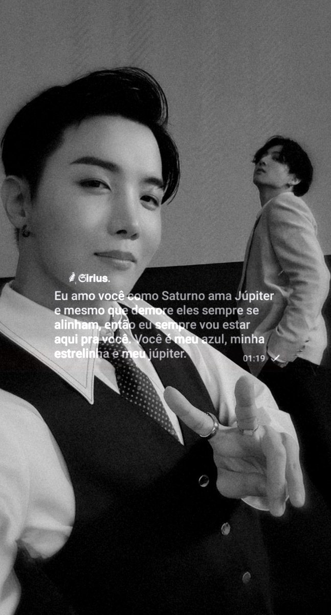 contodejupiter's tweet image. Guardando a wallpaper que fiz minha e dele aqui, amo ele e somente ele. 💙👉👈