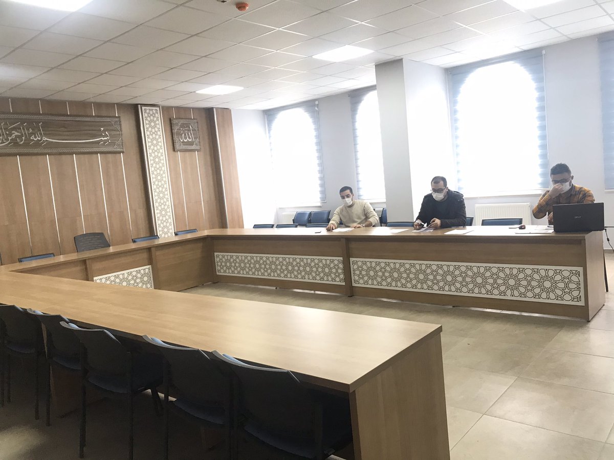 HafAihl's tweet photo. Kuran-ı Kerim’i Güzel Okuma Yarışması okul finalimiz İHL Meslek dersi hocalarımız; Halil Cihat ÇETİNKAYA, Hüseyin Yasir ÇELİK, Muhammed YÜCEL’in jüriliğinde gerçekleştirildi. #dinöğretimi https://t.co/6JdNkkHOGA