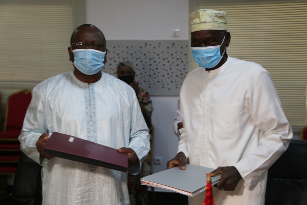 Ministère de l'Economie, des Finances et du Plan tweet media