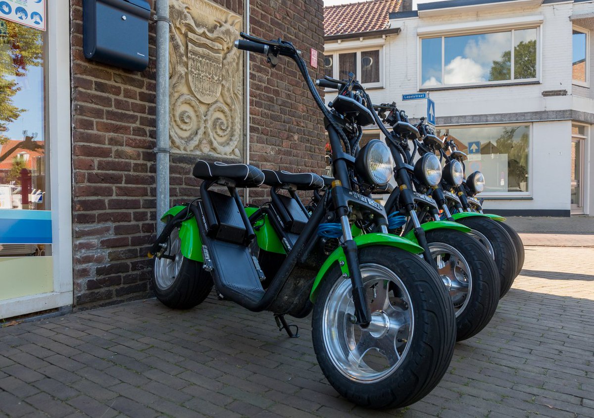 Wil jij morgenmidddag onder begeleiding van een ervaren gids de prachtige omgeving van Yerseke verkennen en proeven op elektrische scooters? Reserveer dan snel via onderstaande link er zijn nog een aantal plaatsen beschikbaar. 

#zeeland #gids #yerseke

airbnb.com/experiences/25…