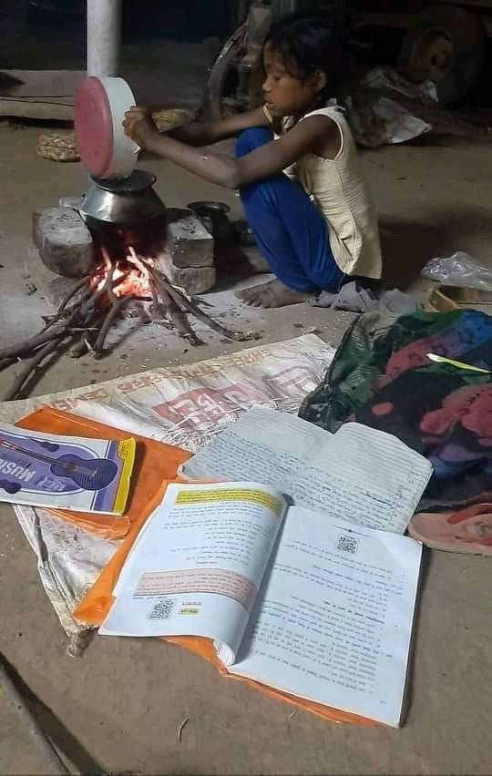 Naxariista Eebbe korkeeda ha ahaato inan walba Oo Cilmi barata, waalidkeed wehel u ah, masuuliyaddii guriga iyo tii wax barasho isku haysa. 😍