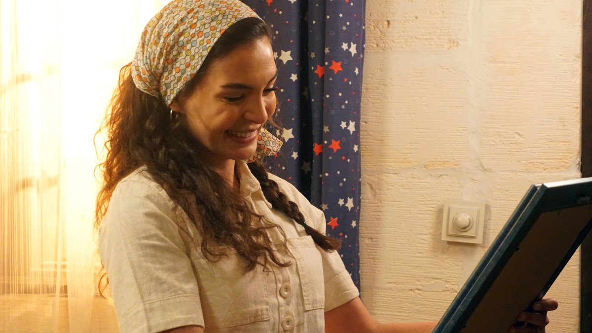 Umut’un odasına minik dokunuşlar 🤍
#Hercai heyecan dolu yeni bölümüyle Pazar 20.15’te #atv’de! 🧿🦋
<a href="/atvcomtr/">atv</a> <a href="/MiaYapim/">Mia Yapım</a> <a href="/rebrusahin/">Rebrusahin</a>