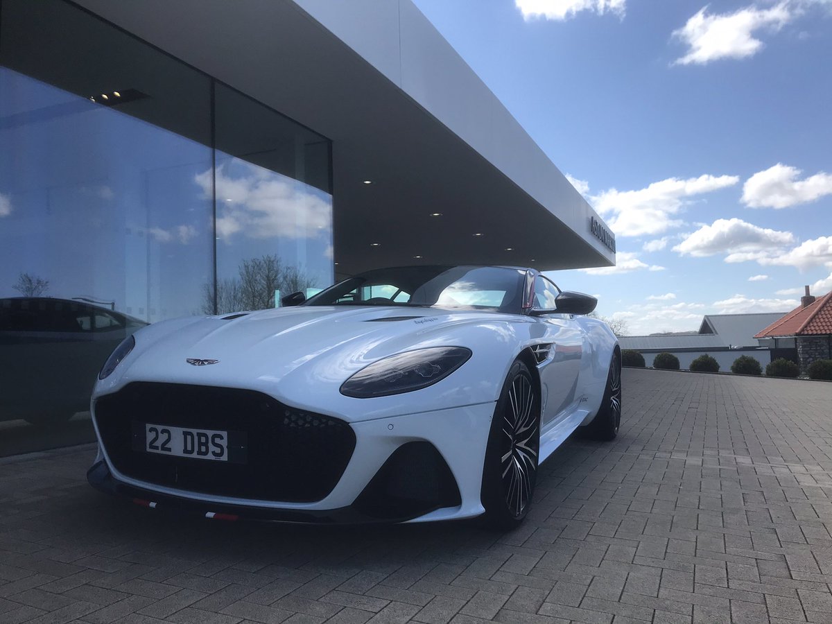 PetrolheadsW's tweet image. We visited #AstonMartinBristol @dicklovett yesterday and met the owner of this stunning DBS Superleggera Concorde Edition. What a car!
Well done to all who worked on that project😊👍.
#petrolheadswelcome #AstonMartin #supercars #superleggera