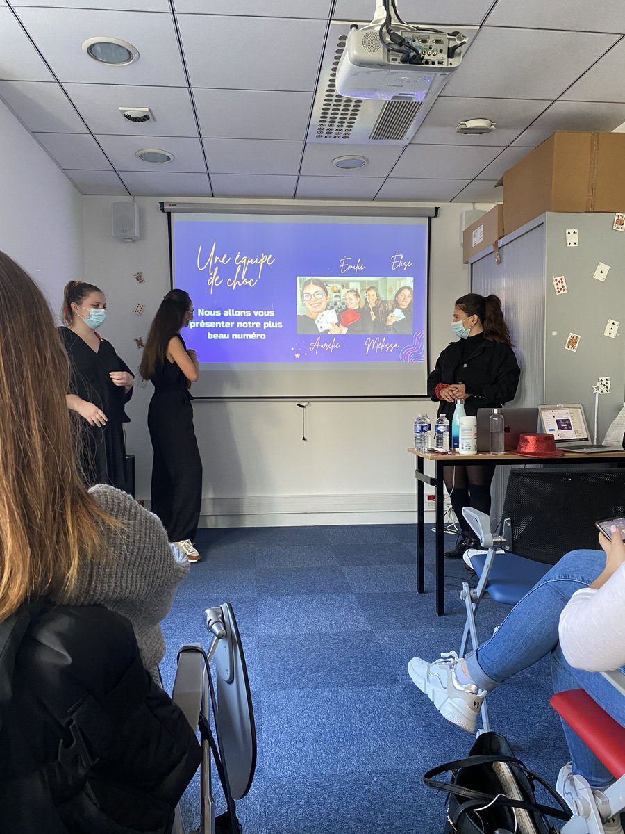 C’est parti pour la masterclass sur la transformation numérique de la magie 🪄 !
#magicdigi #gogogo #mbadmb
<a href="/FretEmilie1/">Emilie Féret</a> <a href="/aurelie_duch/">Aurélie Ducharlet</a> <a href="/MergoilMelissa/">Mélissa Mergoil</a> <a href="/EliseDameme/">Elise Damême</a>