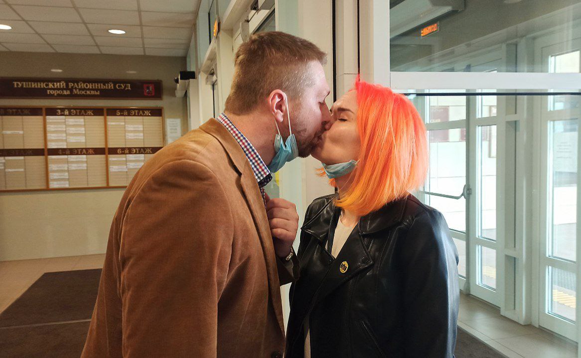 EzFG6aOW8AAxuQ4?format=jpg&name=medium