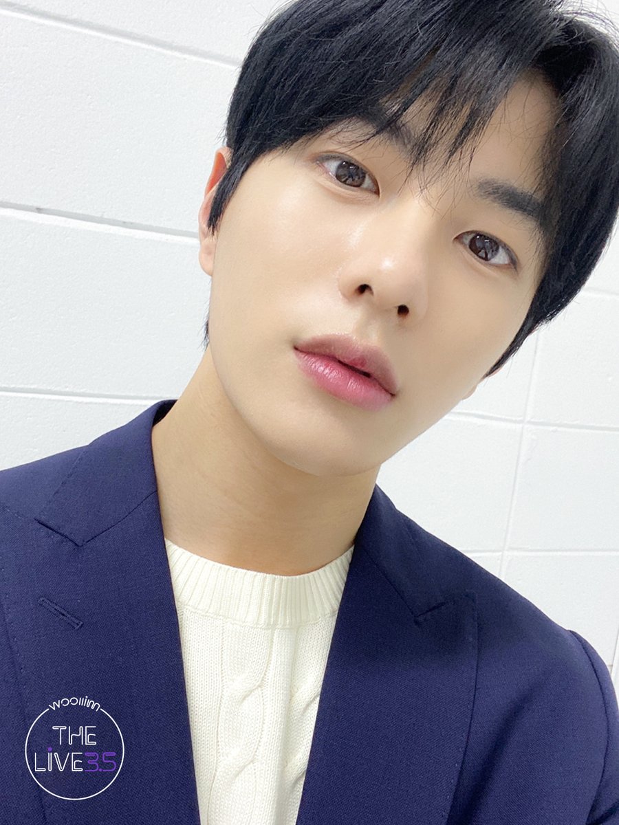 woollim THE LIVE tweet media