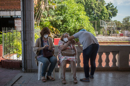 Paraguay’s ‘Life and Death’ Covid Crisis Gives China Diplomatic Opening Photo 