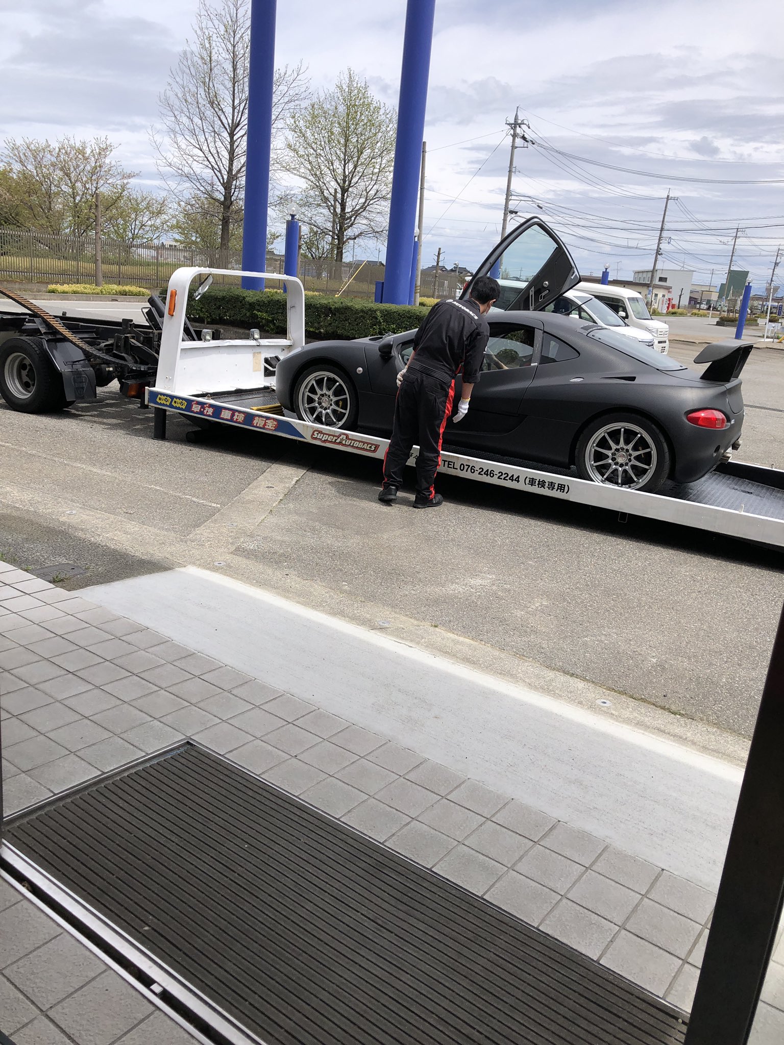 オートバックス富山 株 ピューマ 外商部 ガライヤが石川県で開催される輸入車ショーにオートバックス石川ブースに展示のため移動していきました 山口さんは当時sa金沢野々市で 私が高岡でsmgとして良きライバルで競ってた頃が懐かしい いや もう偉く オートバックス富山 株 ピューマ 外商部 ガライヤが石川県で開催される輸入車ショーにオートバックス石川ブースに展示のため移動していきました 山口さんは当時sa金沢野々市で 私が高岡でsmgとして良きライバルで競ってた頃が懐かしい いや もう偉く