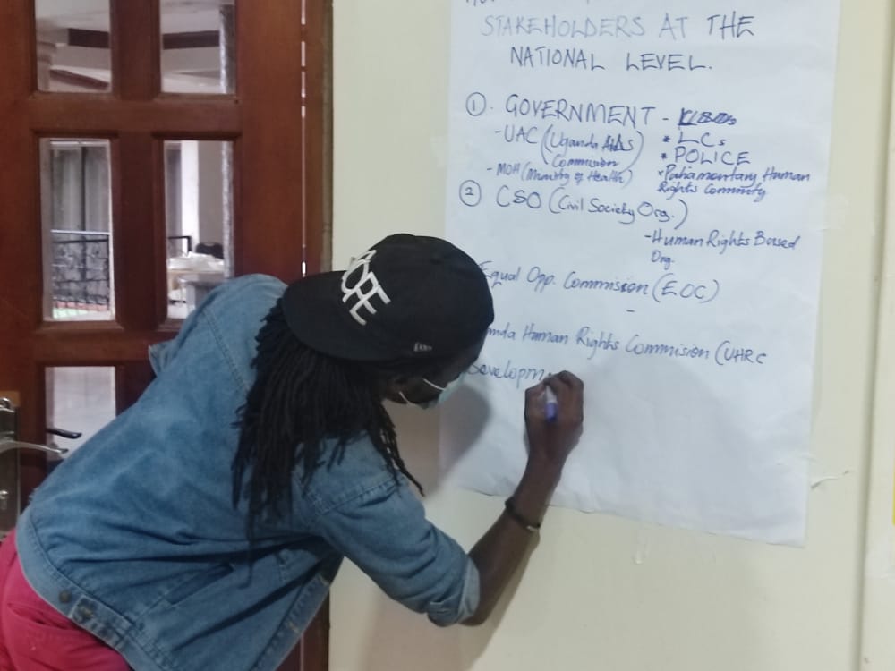 menofthenightug's tweet photo. Our Programs director is taking part in a two day training initiated to Document Human Rights violations for LGBTQI and Sexworkers organizations.
#HRAPF #MONU https://t.co/1wNlVwnvjr