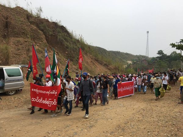 A few of the latest protests against military rule in Myanmar. These continue daily in many parts of the country. #WhatsHappeningInMyanmar