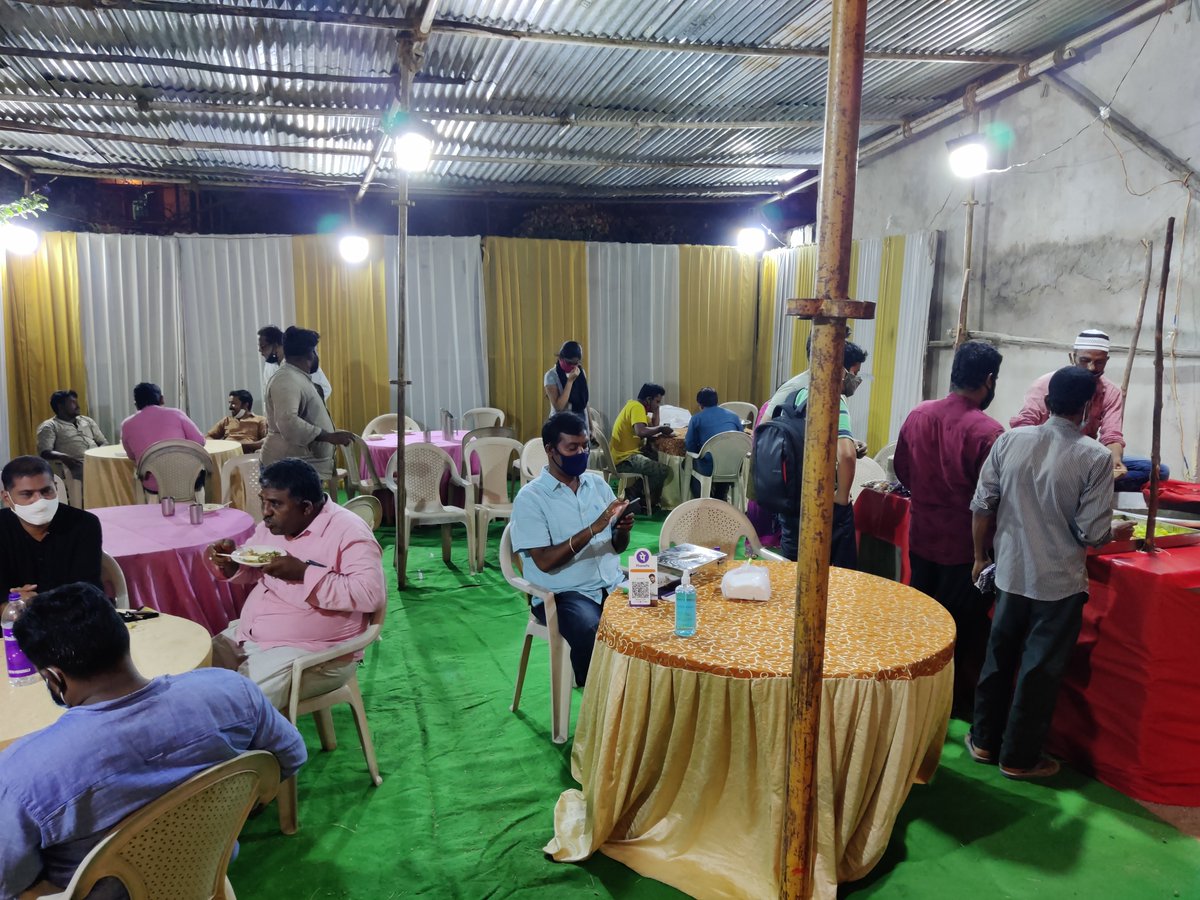 MeatRk's tweet photo. celebrate this ramzan with social distancing  - &amp; with Traditional Made Haleem 
 Haleem Out let's In &amp; Around TPT - " RK Meet" 
Air Bipass Road, Opp-Apoorva Textiles, Tirupati  
Opp to D-Mart, Karkambadi Road, Tirupati
Contact us:- +91 8886669109
https://t.co/cwxC6JYNPm https://t.co/mRNTHBTXbS
