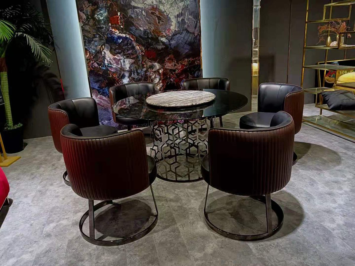 winterluo7's tweet image. 🎉🎉New Product Display！🎉🎉 🛒The perfect combination of glass and marble, together with the leather dining chair🪑, allowing you to dine in luxurious comfort.#customizedfurniture #table #chair #Italianstylefurniture  #dinningtablechair #design #glass #marble 💗