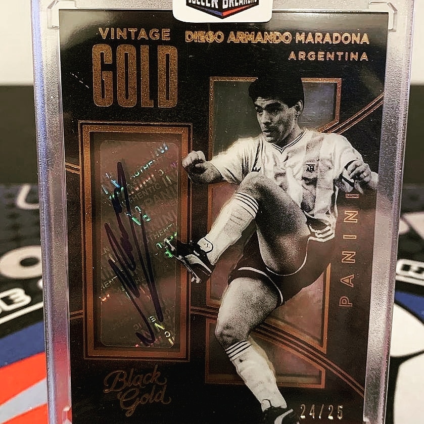 thepullmanuk's tweet image. Mega Maradona Raffle - Just 50 tickets remaining. 🎟️ Like, RT, Comment for a chance to win one ticket. 

Huge Star Prize - Maradona Auto /25
Runner up prizes include

Signed memorabilia
FUTERA Cards
Pullman Packs
Mystery Boxes 
Sealed packs
Sealed boxes