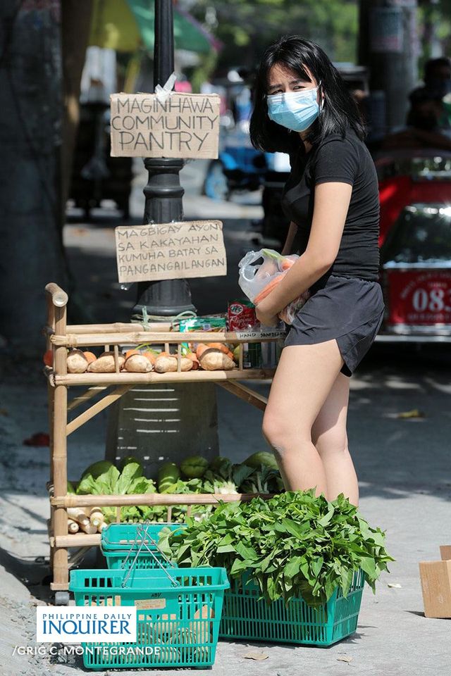 inquirerdotnet's tweet photo. COMMUNITY PANTRY MOVEMENT

They're sprouting up everywhere! Is there one in your area?
🧄: Maginhawa Community Pantry
🥕:  P. Noval Community Pantry
🥔: Matiyaga Community Pantry from farmers of Paniqui, Tarlac &amp; Magsasaka party-list https://t.co/Eo0aIx1Jw6