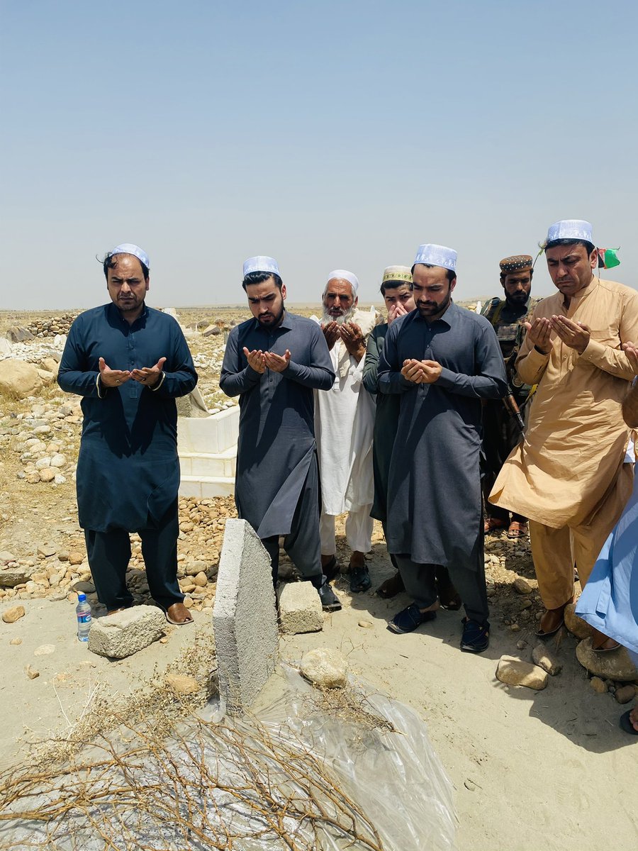 It is my first #Ramadan to fast without my mum. She taught me a lot but not how to live without her. My mind still talks to her &amp; my heart still looks for her but my soul knows she is at peace. She was precious to me than all the treasure in the world. Love you &amp; miss you mum ❤️