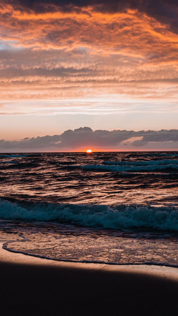wallpaper_77 tweet picture