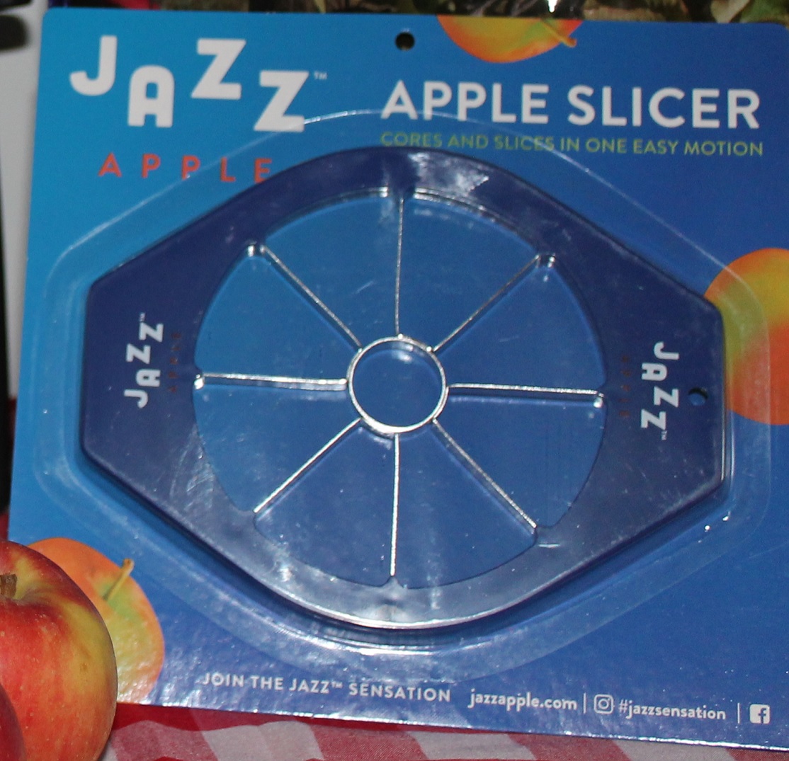 JazzAppleUK's tweet photo. #Win a JAZZ Apple slicer in today's competition! We have 5 to #giveaway and entering couldn't be easier. Simply

1. Follow our page
2. Like this post
3. Comment on this post

We'll pick 5 winners at random this Sunday at 10am. Good luck! https://t.co/DlGDZy6z8H