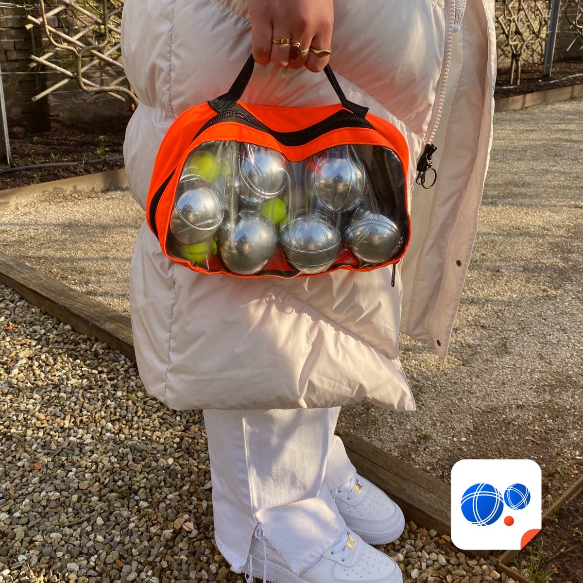 Er zijn al meer dan 500 banen te vinden in de #Boulesbaas app. 📍 Ga op zoek naar een baan bij jou in de buurt, start een potje en word een echte Boulesbaas!  

#jeudeboules #petanque #baasvandebaan
