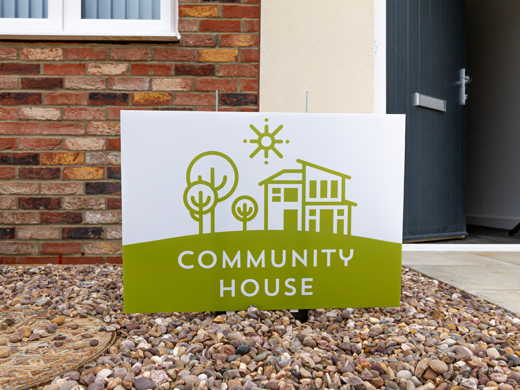 gravenhillbuild's tweet photo. The Community House at Graven Hill will reopen its doors next month. 🏠
If you would like to find out more about our free community space for Graven Hill residents, please contact: lesley.montague@communityfirstoxon.org
#creatingacommunity #communityhouse #gravenhill https://t.co/MMbquSwcLf
