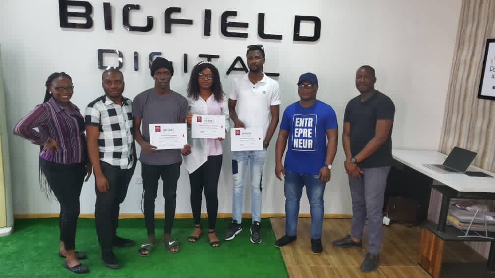 bigfieldacademy's tweet photo. We wish you success as you kickstart your tech career. Feel free to reach out to your tutors from time to time, they'll always be willing to help you out on your journey.

#Itcareer
#digitalacademy
#jobsearch https://t.co/c7BPZIKPXt