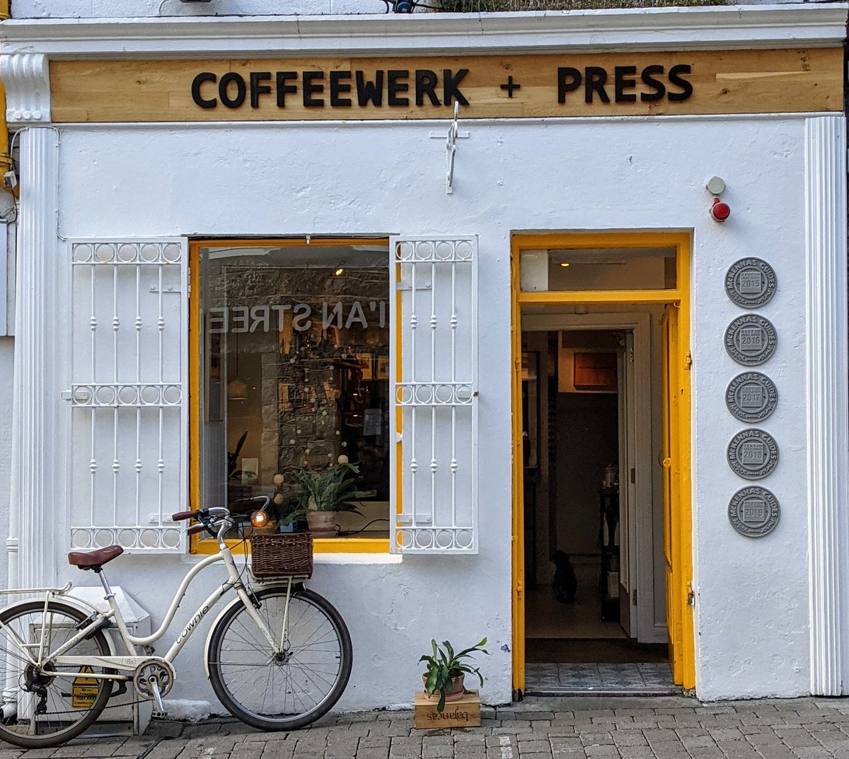 John O'Reilly tweet media