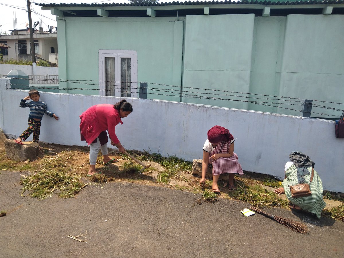 eitilangi's tweet photo. Cleanliness Drive as part of AB-HWC Fortnight observation at Wahiajer village on 8th April 2021. @Meena94916780 @Annie53779409 https://t.co/AAsri1xMML