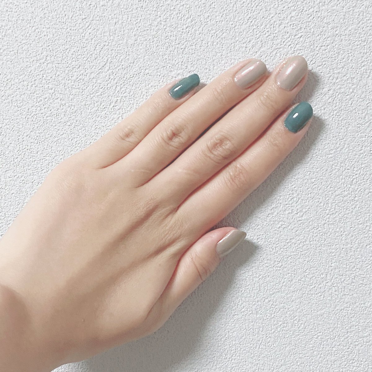 mamiiiiii27's tweet photo. 💅
#noiro
#ノイロ
#S016
#S019
#saezuri
#foggylake
#Nail
#Nails
#Nailpolish
#SelfNail
#SimpleNail
#ネイル
#ネイルポリッシュ
#セルフネイル
#シンプルネイル
#Cosme
#Cosmetic
#コスメ
#コスメ購入
#コスメ紹介
#コスメ購入品
#コスメレポ
💅
#mamiiiiiisPurchase
#mamiiiiiisNail
💅 https://t.co/IIFUGD3IdS