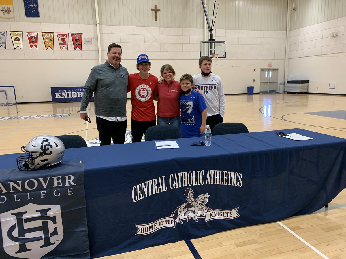 LCC_Athletics's tweet photo. Congratulations to Senior Sam Seaburg! He signed with Hanover College to continue his academic and athletic career. #GoKnights https://t.co/iU0ekczBks